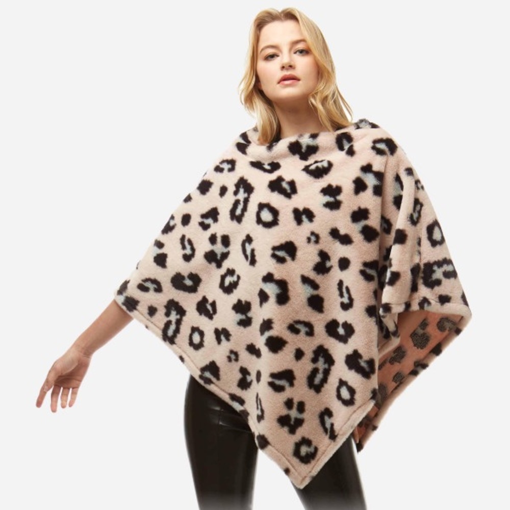 Women's Faux Fur Leopard Poncho